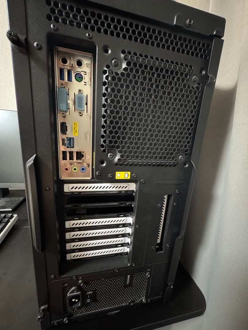 Intel Core i7-8086K 搭載 自作PC