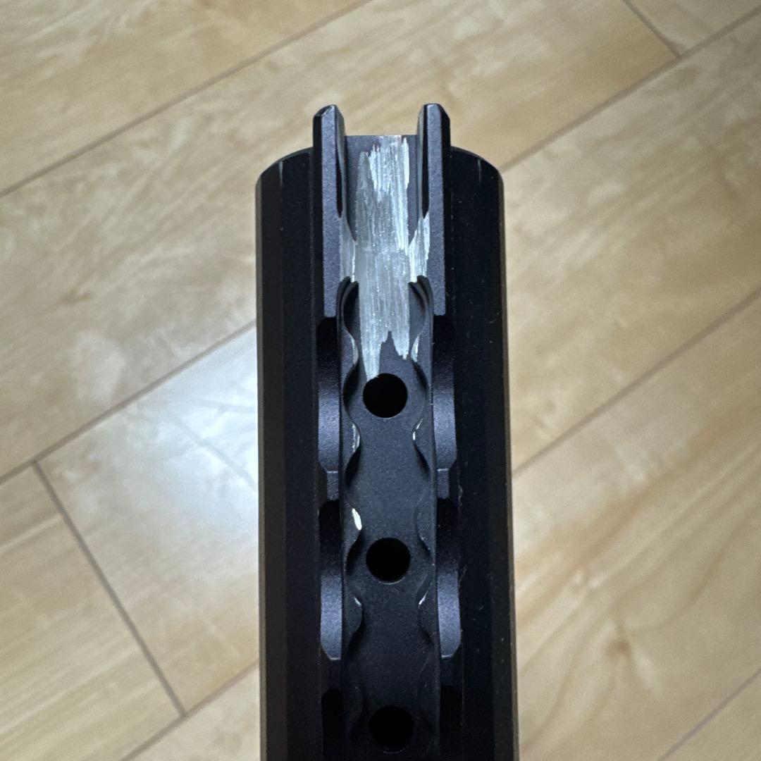 V Seven Weapons カービン バッファーチューブ ブラック