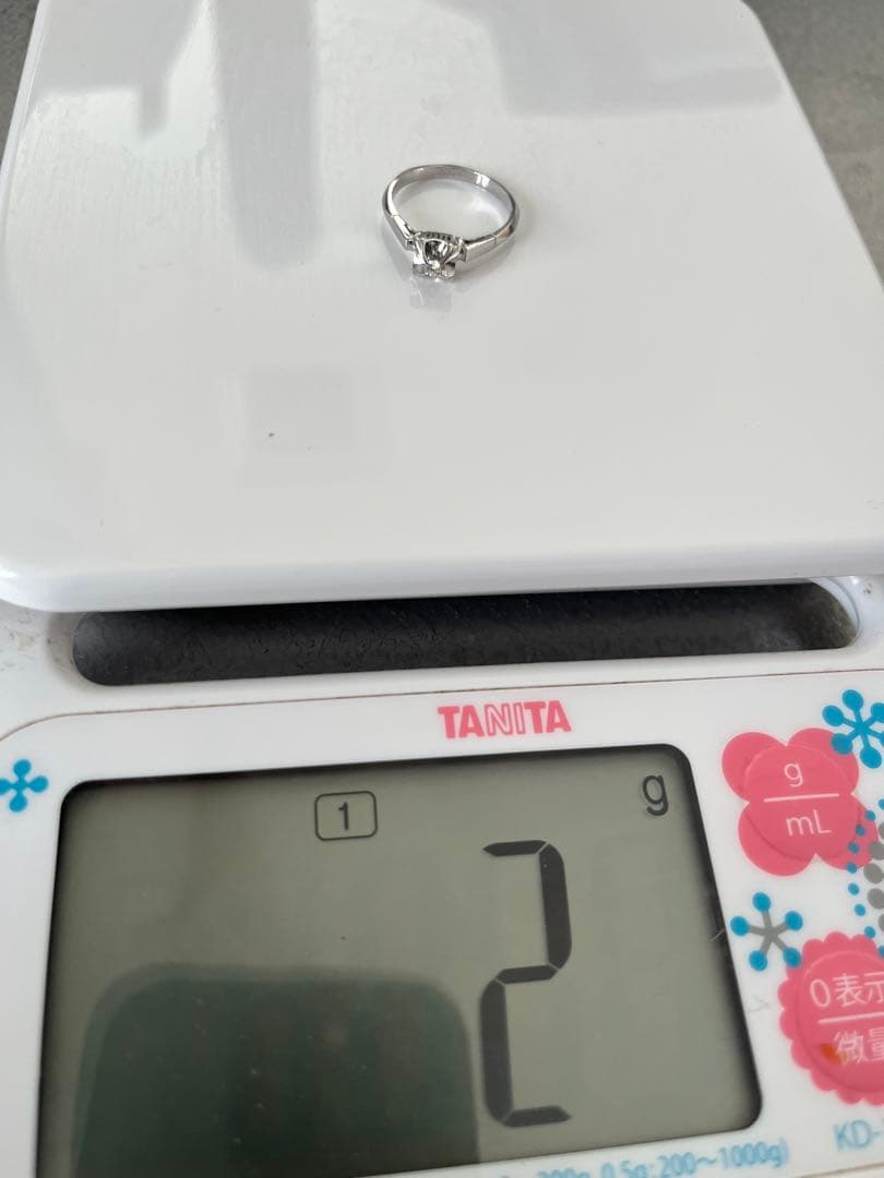 指輪　ダイヤ0.05ct