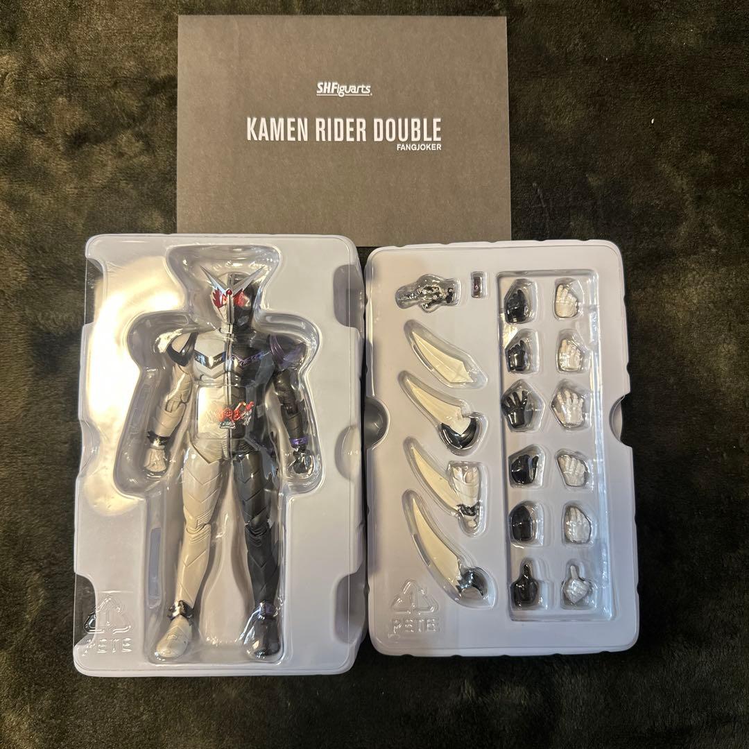 真骨彫 SHフィギュアーツ 仮面ライダーW ファングジョーカー