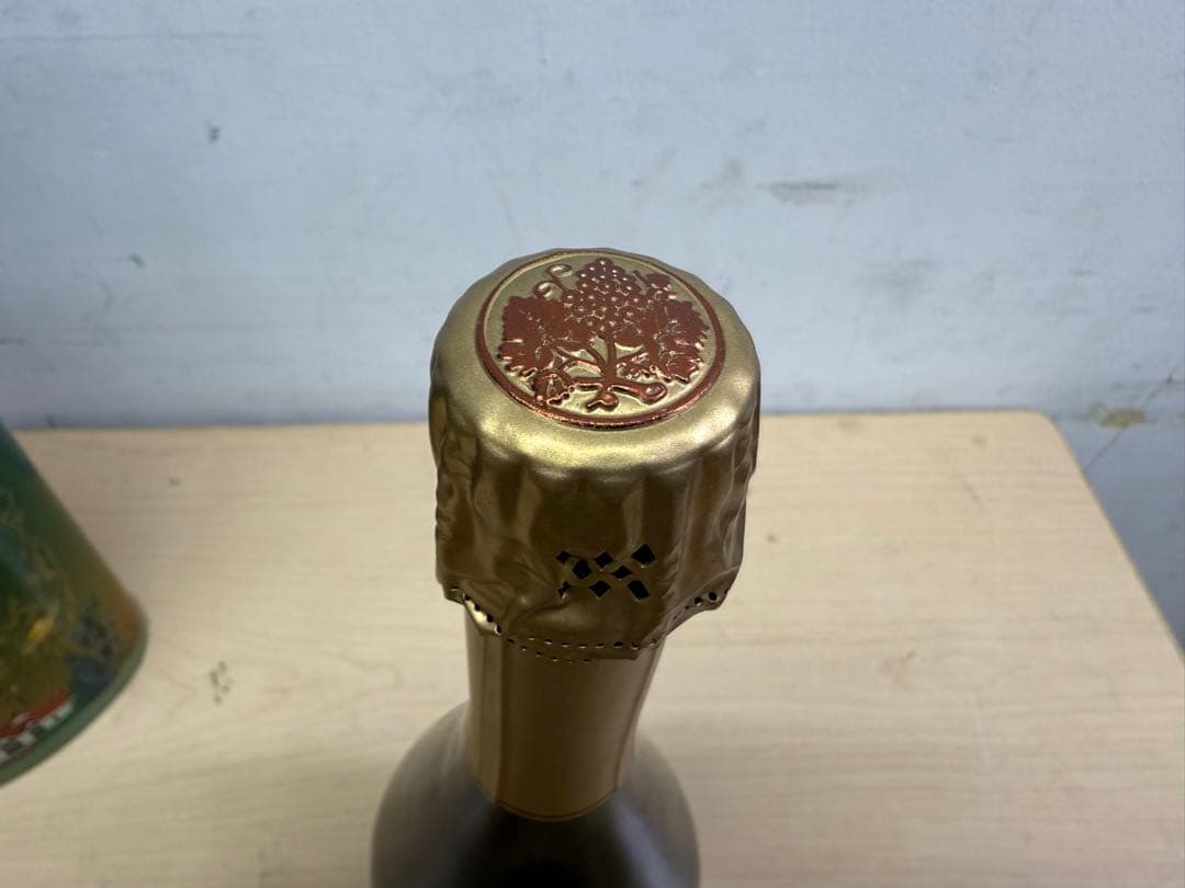 TG241☆未開栓品☆ジャンヴェッセル☆ミレジメ1995☆シャンパン☆箱付き