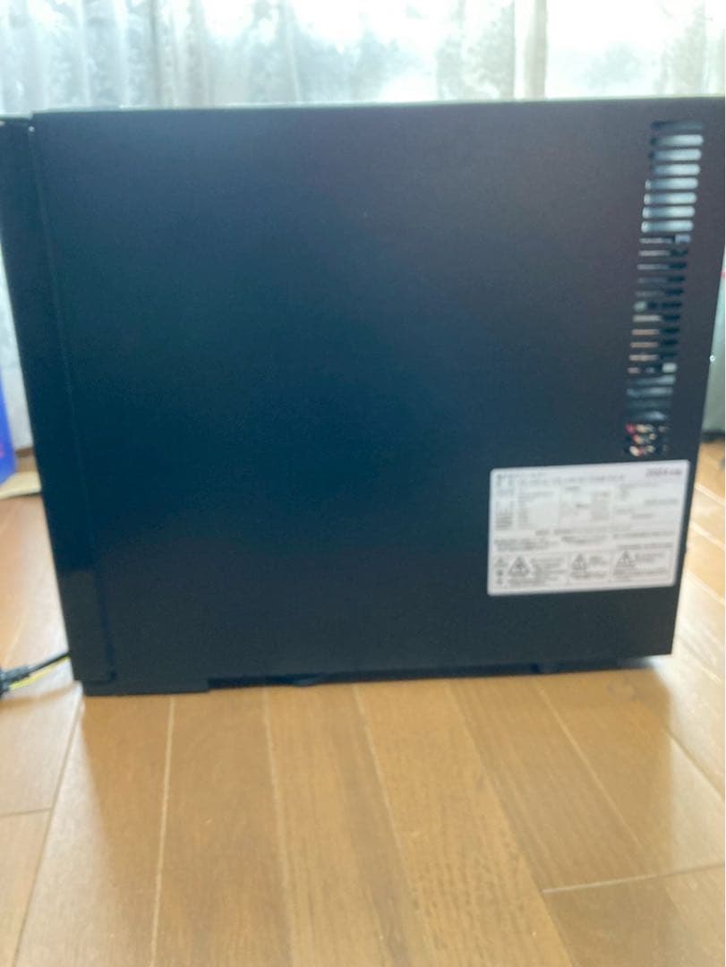 2024年製 電子式ワインセラー CE-4W-K/W