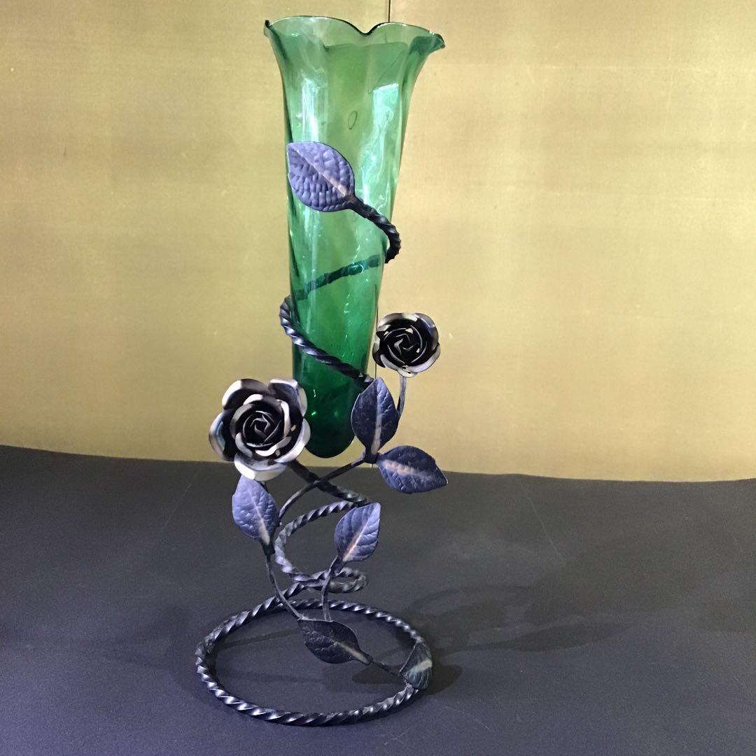 アンティーク　花卉アールヌーヴォー「薔薇」　薔薇蔓(鉄製). 玄3