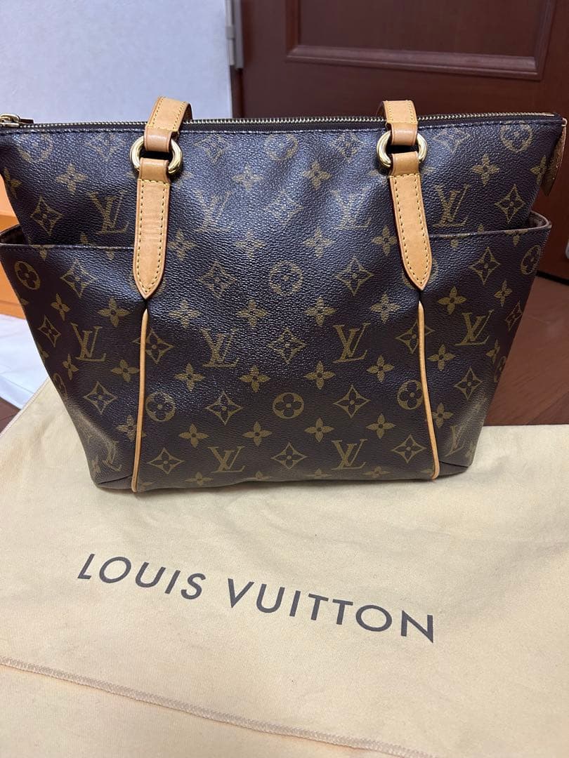 ルイヴィトン　モノグラム　ショルダーバッグ