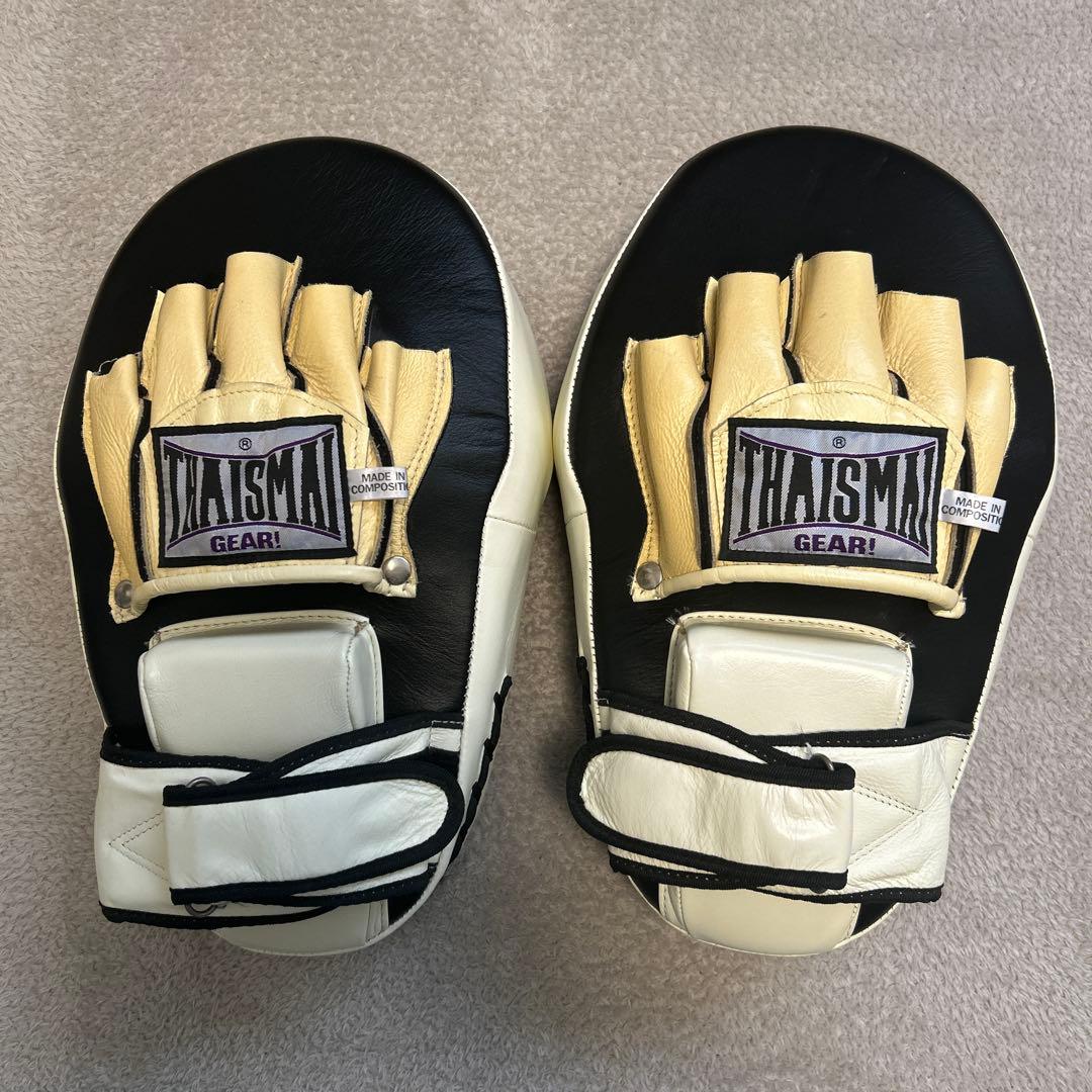 THAISMA キックミット　白　調整ベルト付