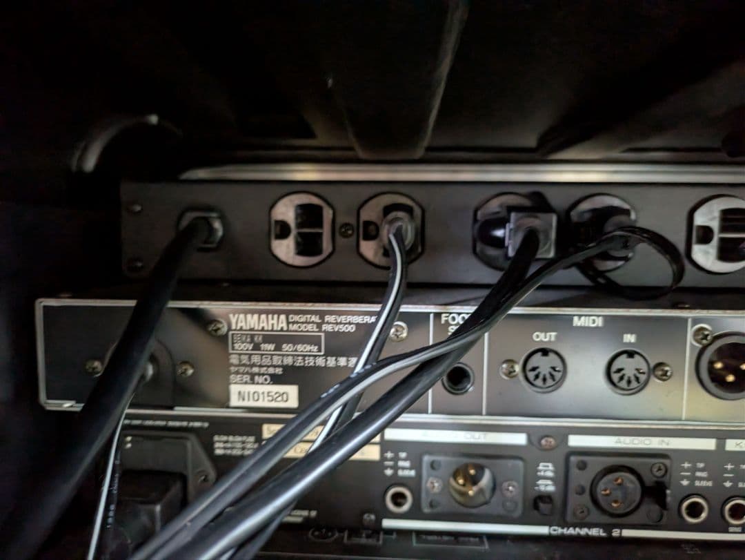 ラック　エフェクター　REV500 、MDX2000、ETA、M-120、SKB