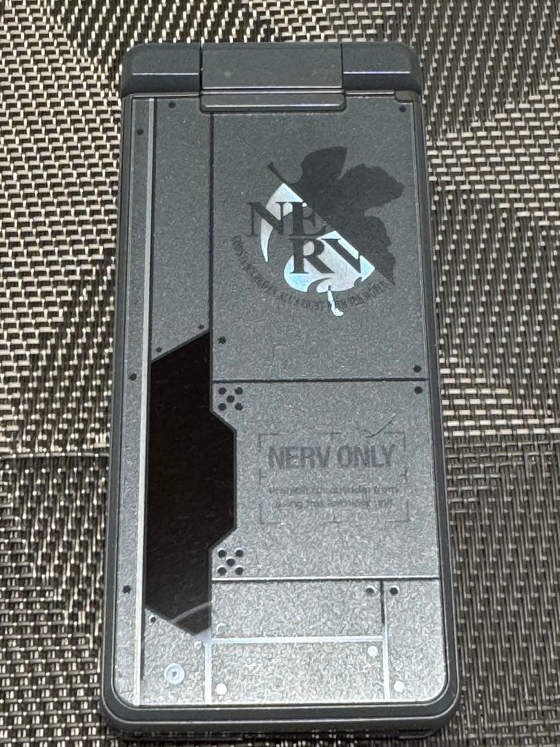 NTT SH-06A NERV携帯電話本体　付属品欠品あり