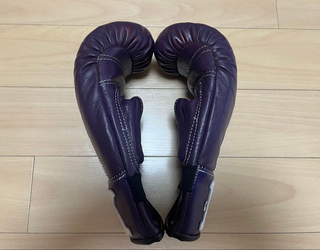 本革製「K」パンチンググローブ Mサイズ　紫