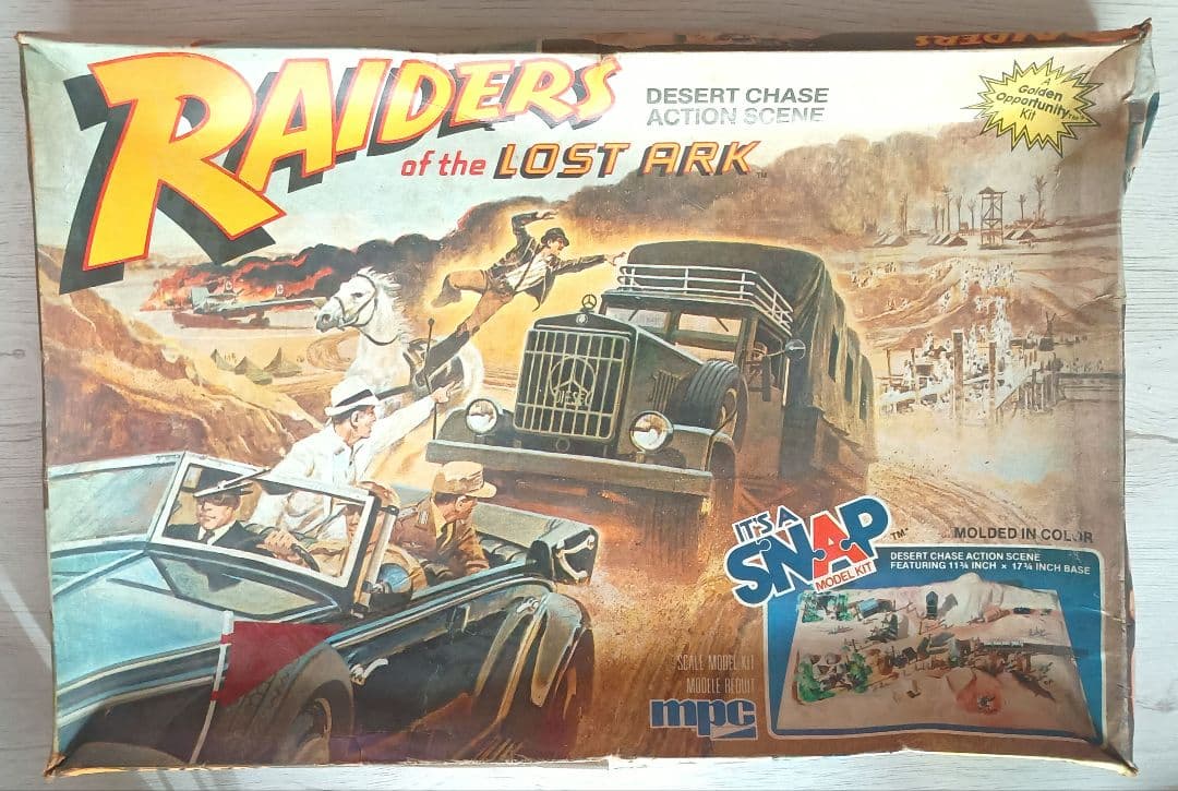 インディ・ジョーンズ レイダース 失われたアーク 砂漠の追跡　プラモデル