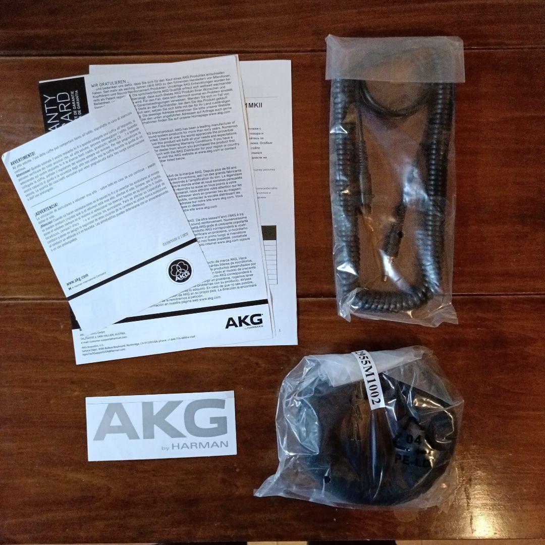AKG K271 MK2 密閉型モニターヘッドホン