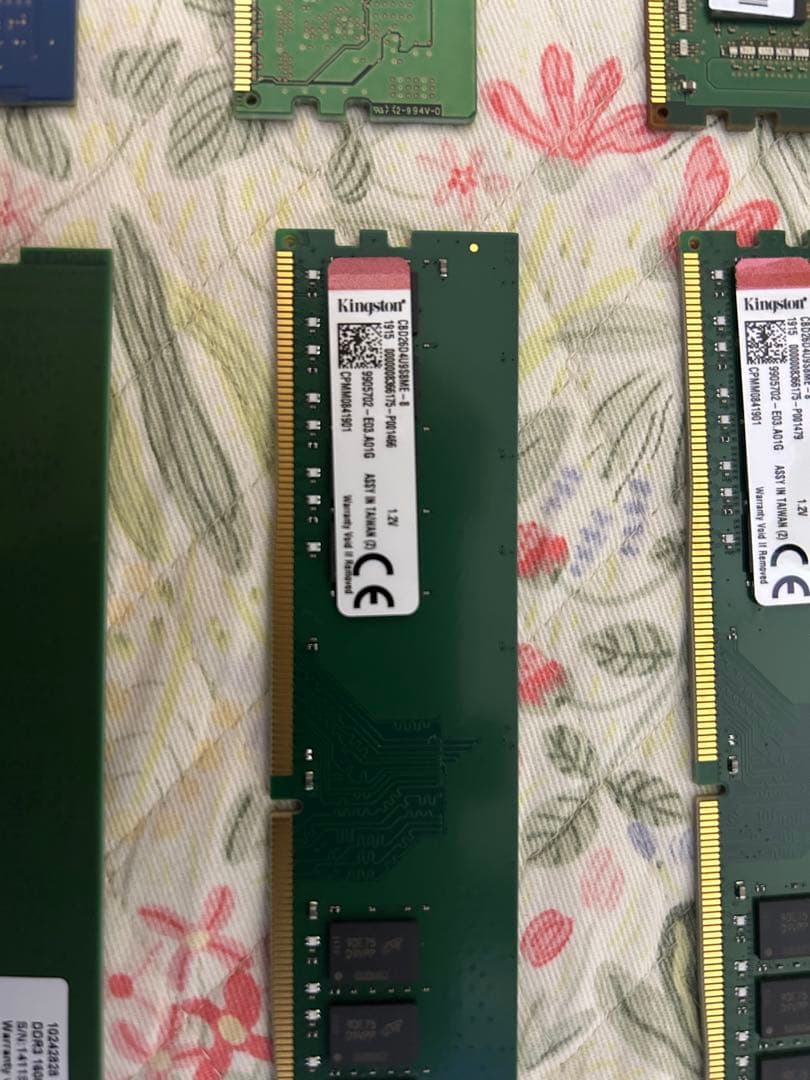 メモリモジュール8個セット (ジャンク)