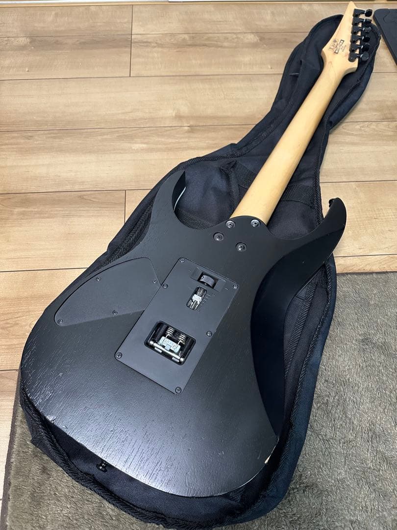 Ibanez RG370ZB-WK 2019年製　ゼロポイントシステム搭載