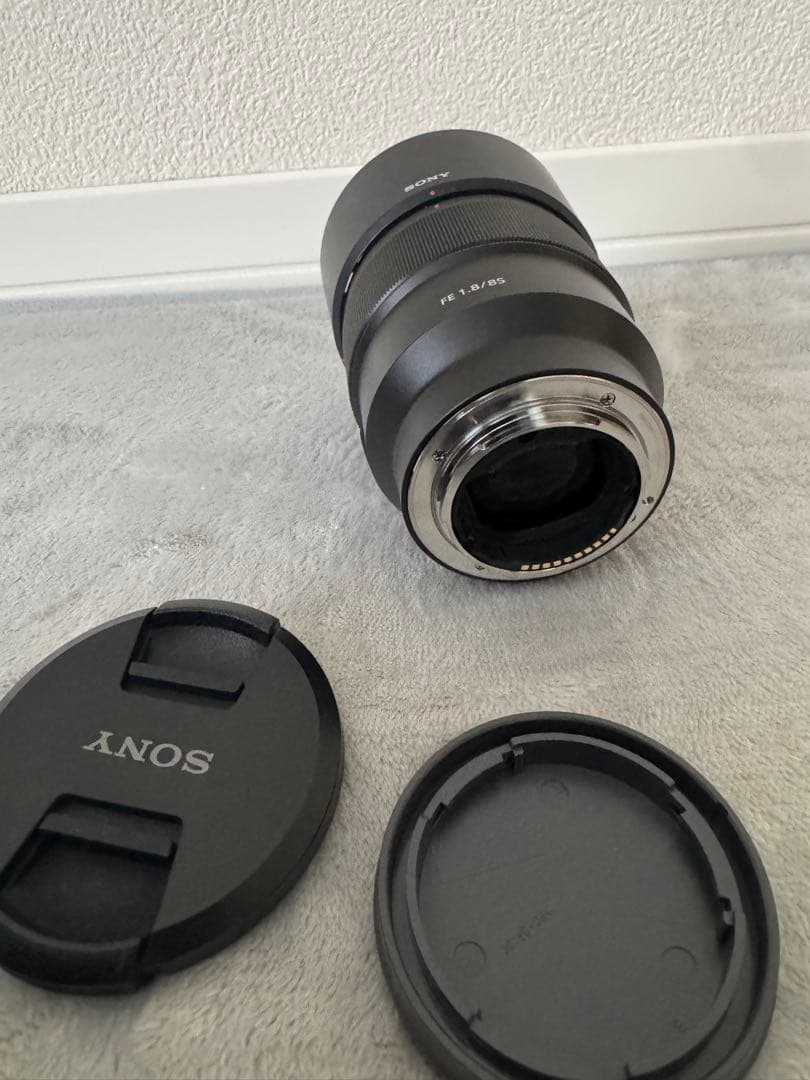 Sony FE 1.8/85 単焦点レンズ