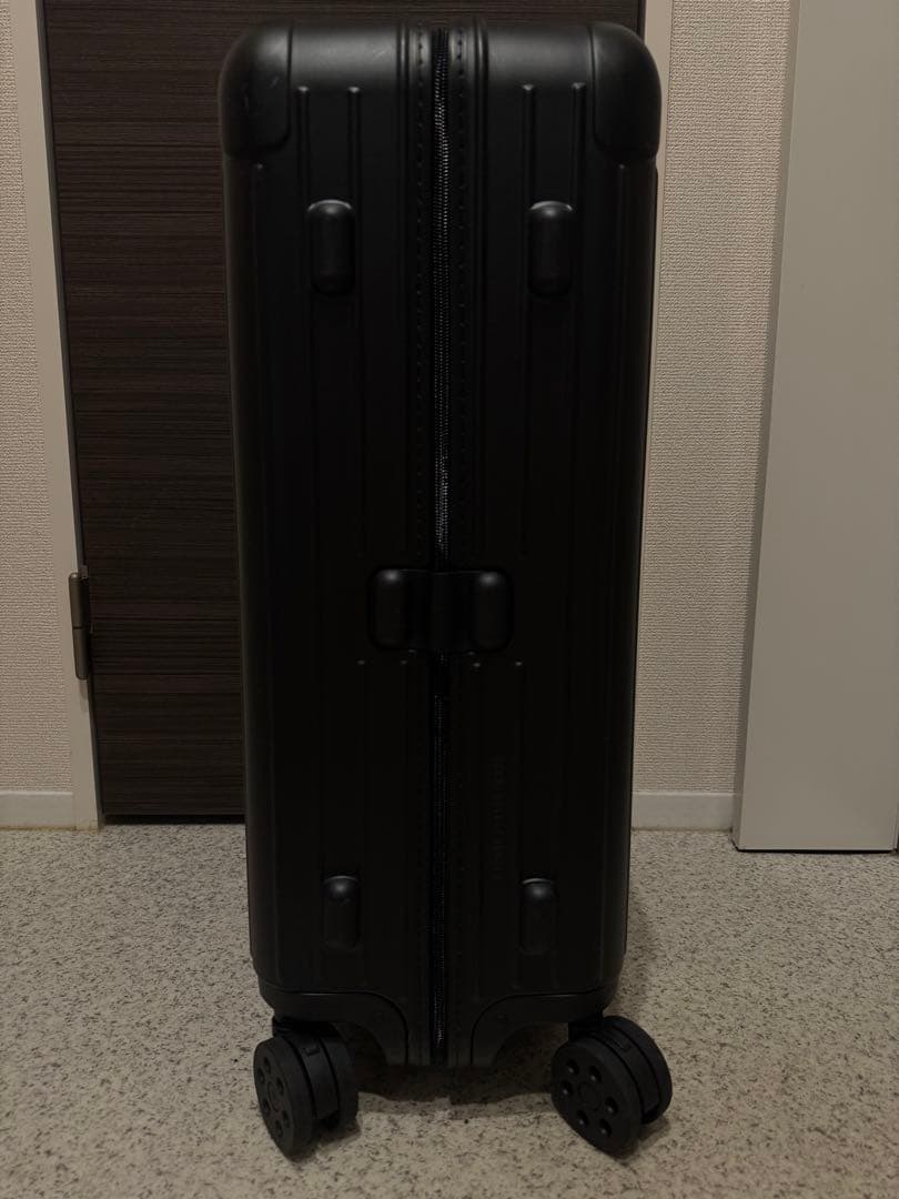 88　袋付き RIMOWA スーツケース エッセンシャル チェックイン M