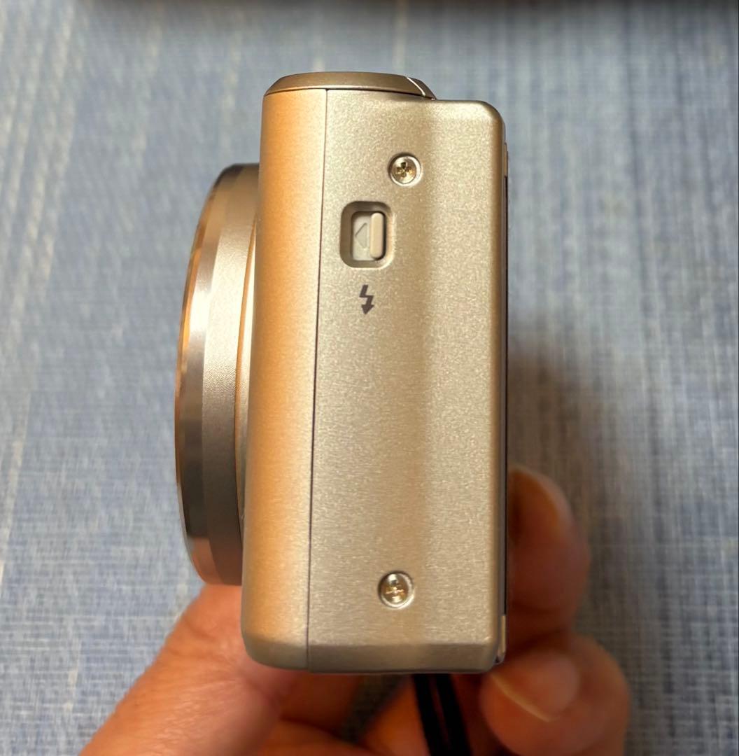 Canon PowerShot SX740 HS 本体