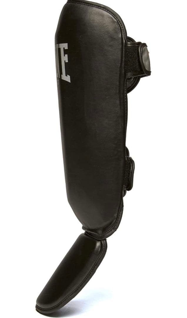 LEONE レガース　L 未使用　シンガード