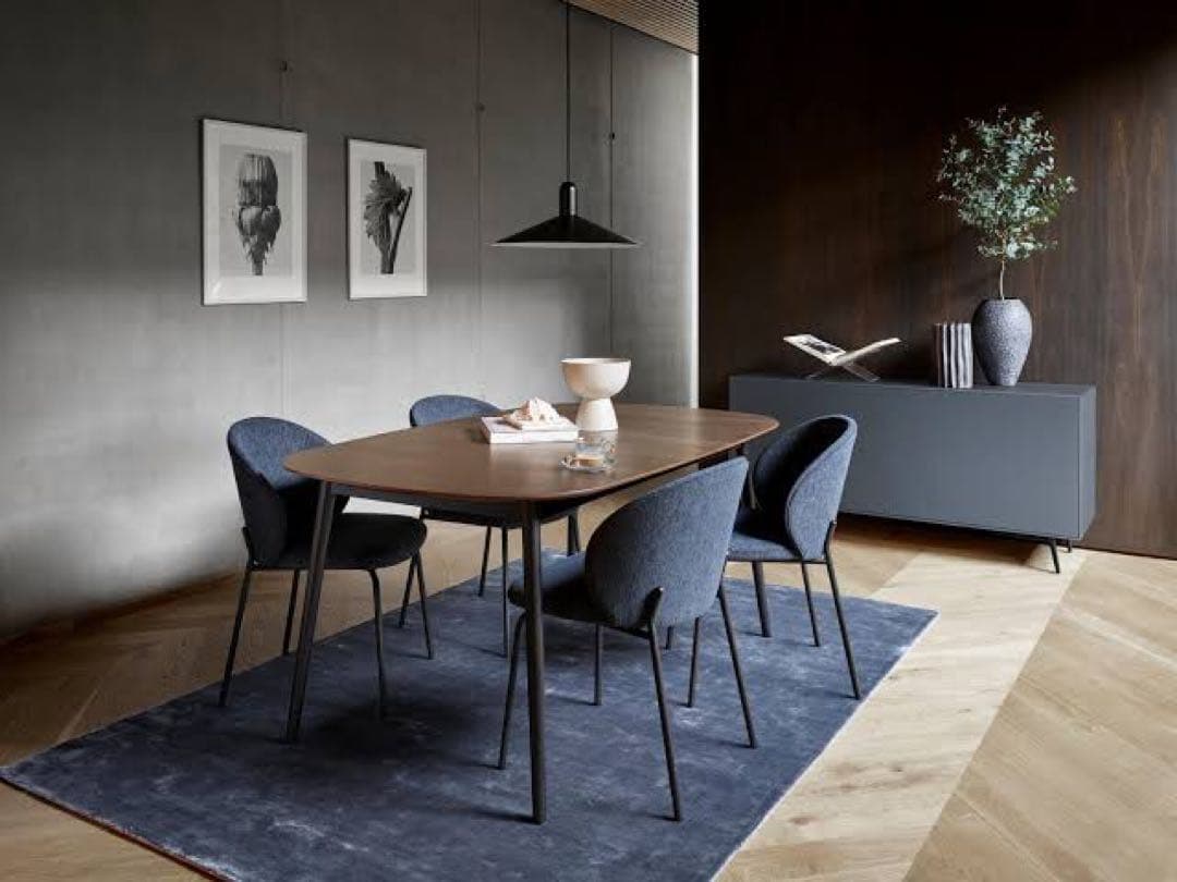 BoConceptボーコンセプト Kingstonキングストンダイニングテーブル