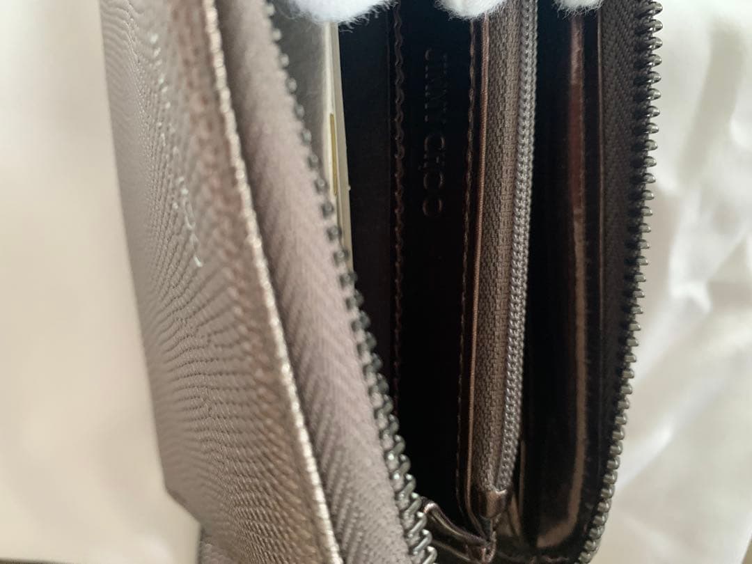 ◆未使用品◆ JIMMY CHOO CHRISTY ラウンドジップ　財布