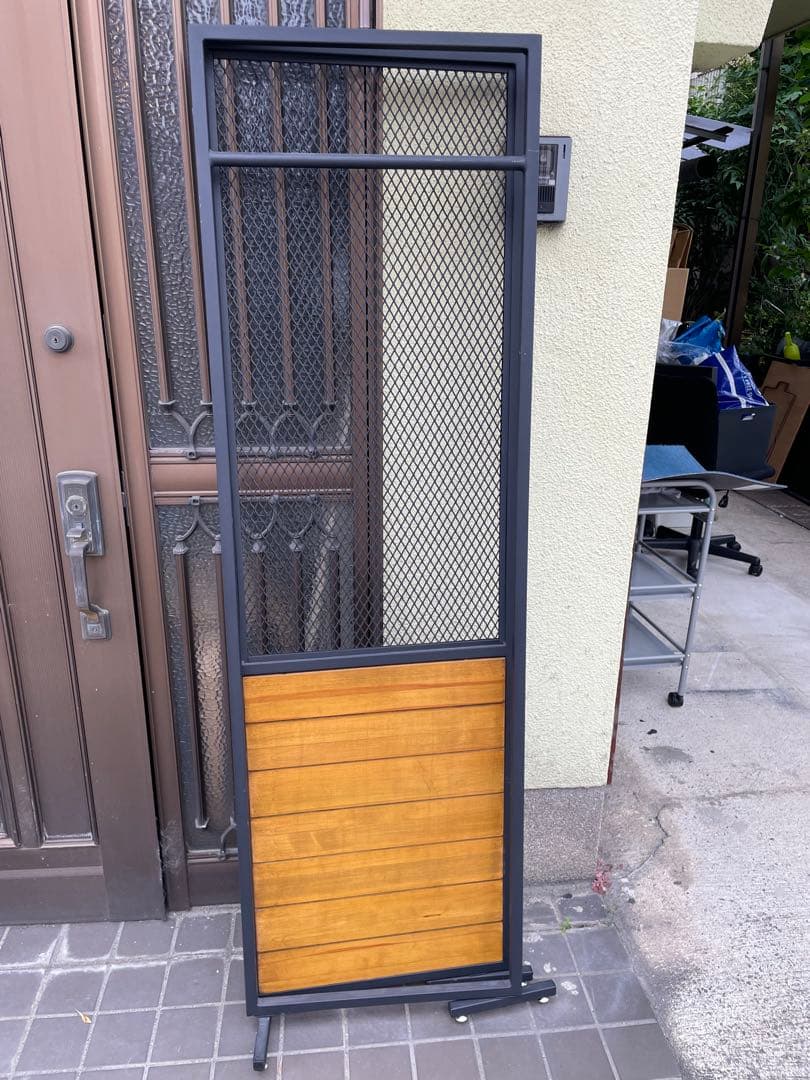 メッシュデザイン パーテーション