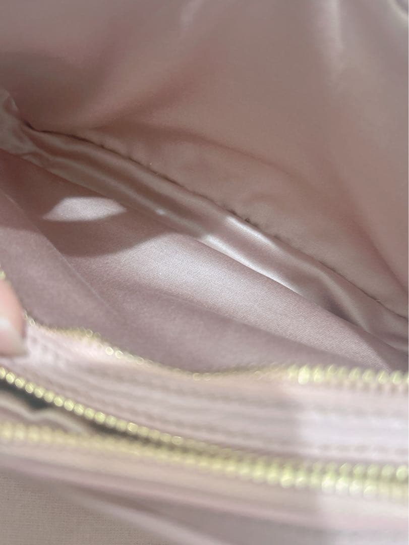 MIU MIU ピンク ショルダーバッグ キルティング