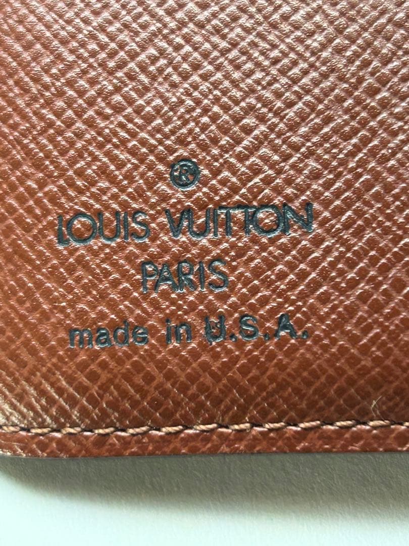 ✨【ルイヴィトン】　廃盤⭐️二つ折り財布 モノグラム　コンパクトジップ