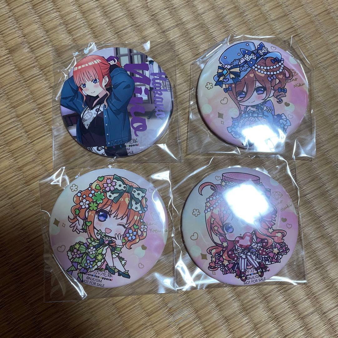 五等分の花嫁　Collaboration apparel BIG タペストリー