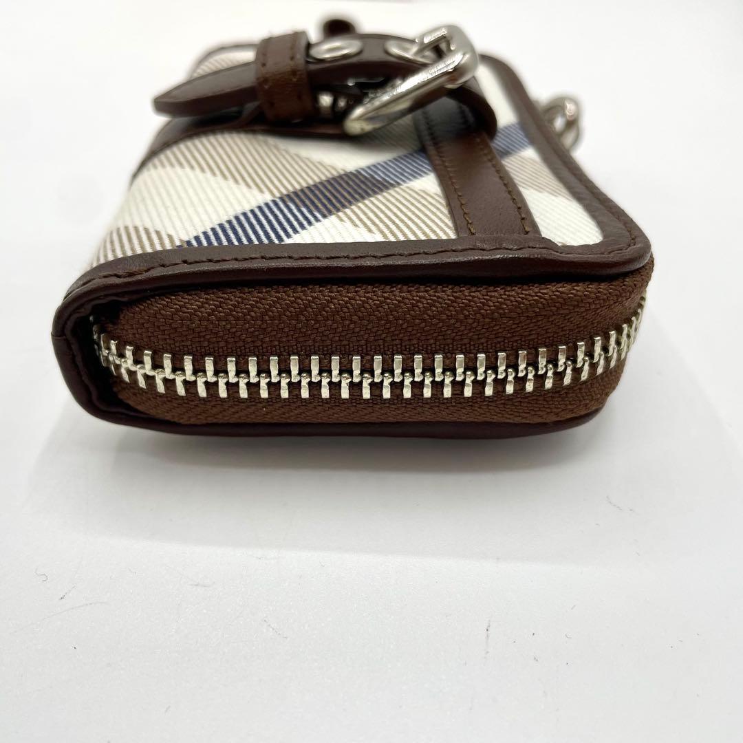 未使用保管　バーバリー　ケース　財布　ラウンドファスナー　ノバチェック