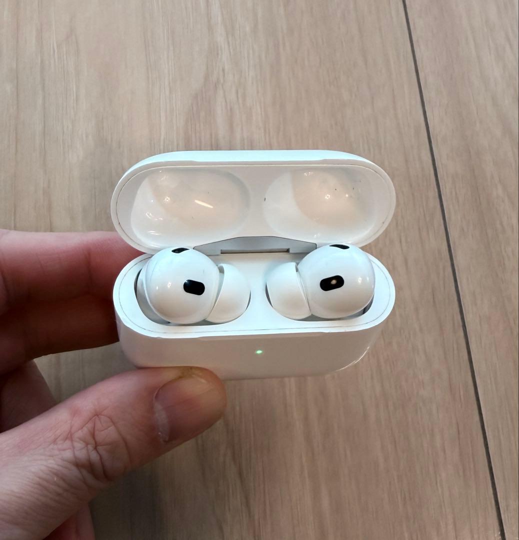 AirPods 第二世代　USB-Cタイプ　イヤーチップ付き