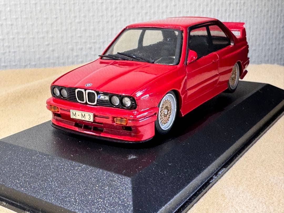 BMW M3 ミニカー レッド 1/43