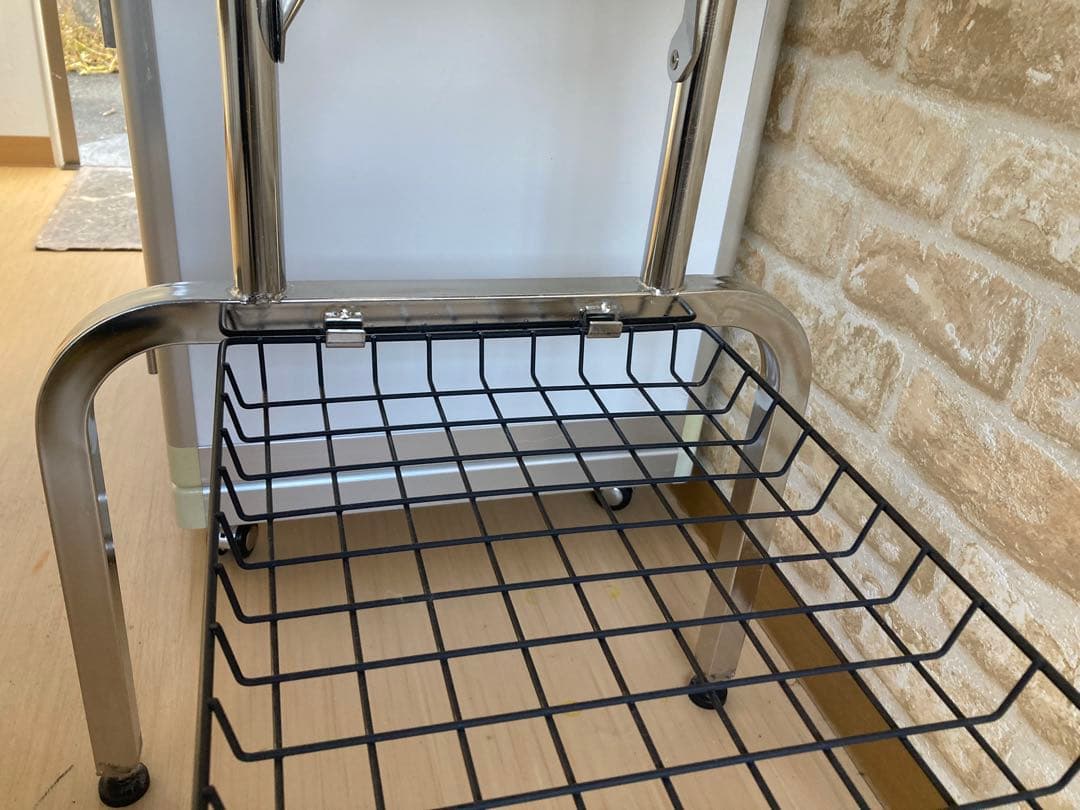 NATSUMI様 折りたたみ式 ステンレス製トリミングテーブル