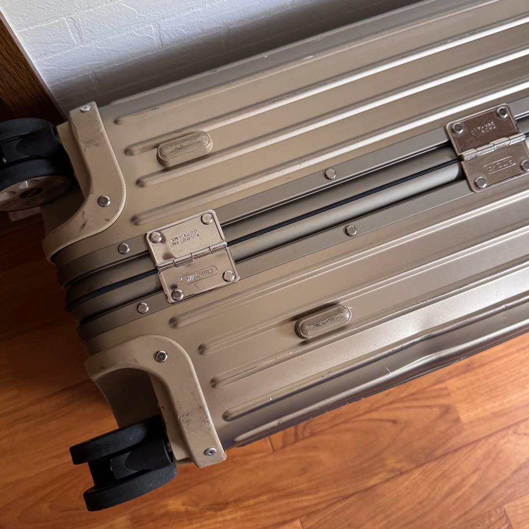 RIMOWA リモワ トパーズ チタニウム TOPAS TITANIUM 67L