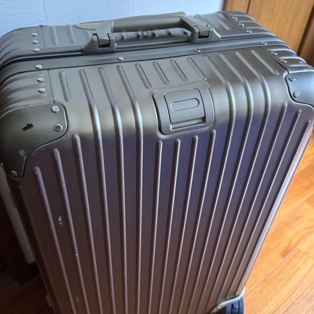 RIMOWA リモワ トパーズ チタニウム TOPAS TITANIUM 67L