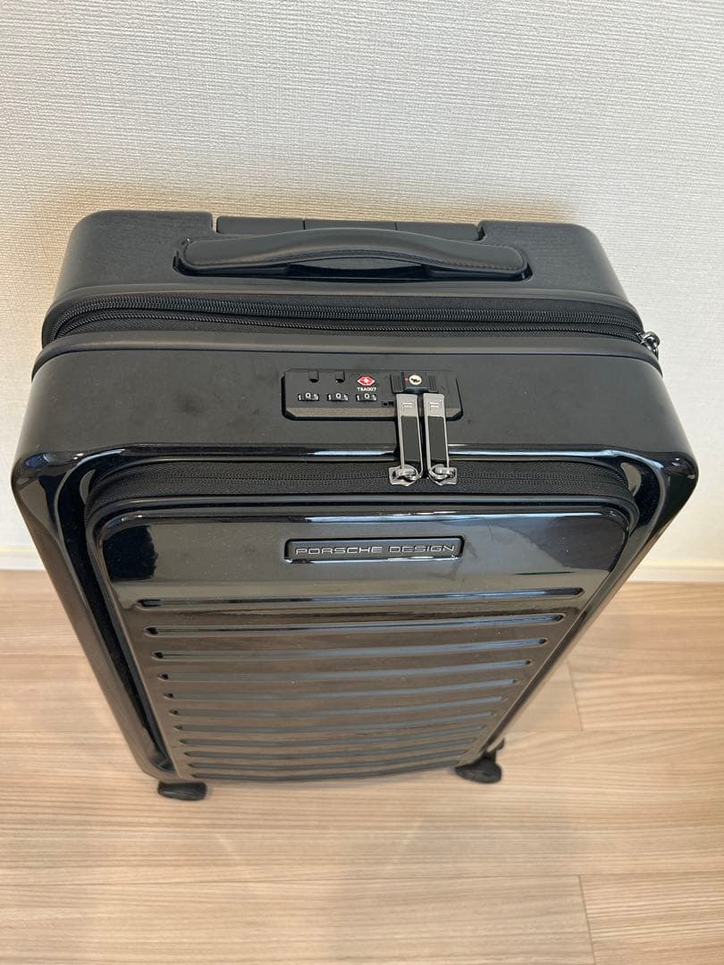 9月6日7日限定価格　ポルシェスーツケース　ブラック 新品未使用.確実本物