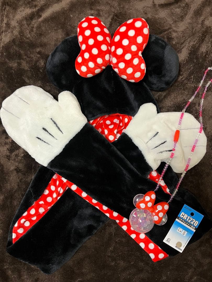 ディズニー ミニーマウス マフラーキャップ ペンダント （電池付き）