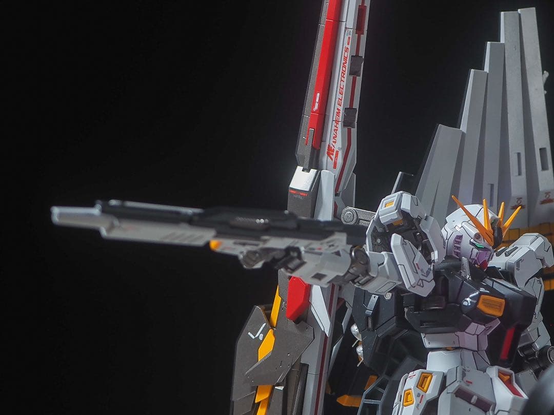 RG νガンダム　ff ガンプラ　全塗装　完成品