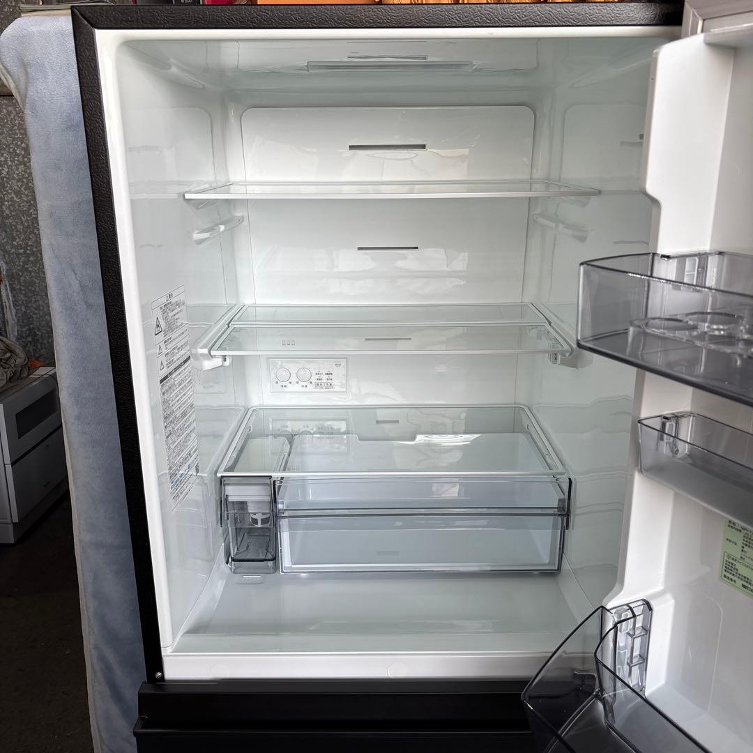 TOSHIBA中古冷凍冷蔵庫326L2022年製 形名GR-T33SC（KZ)