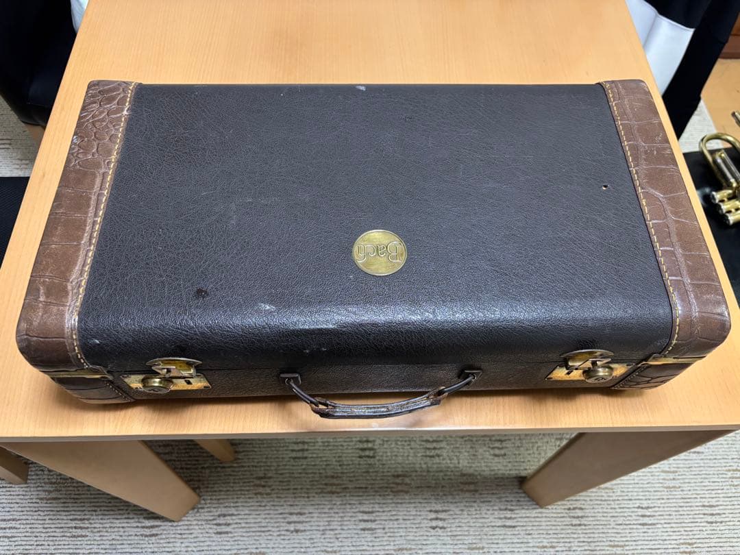 ヴィンテージBach トランペット本体 シリアル12万番代　状態良好