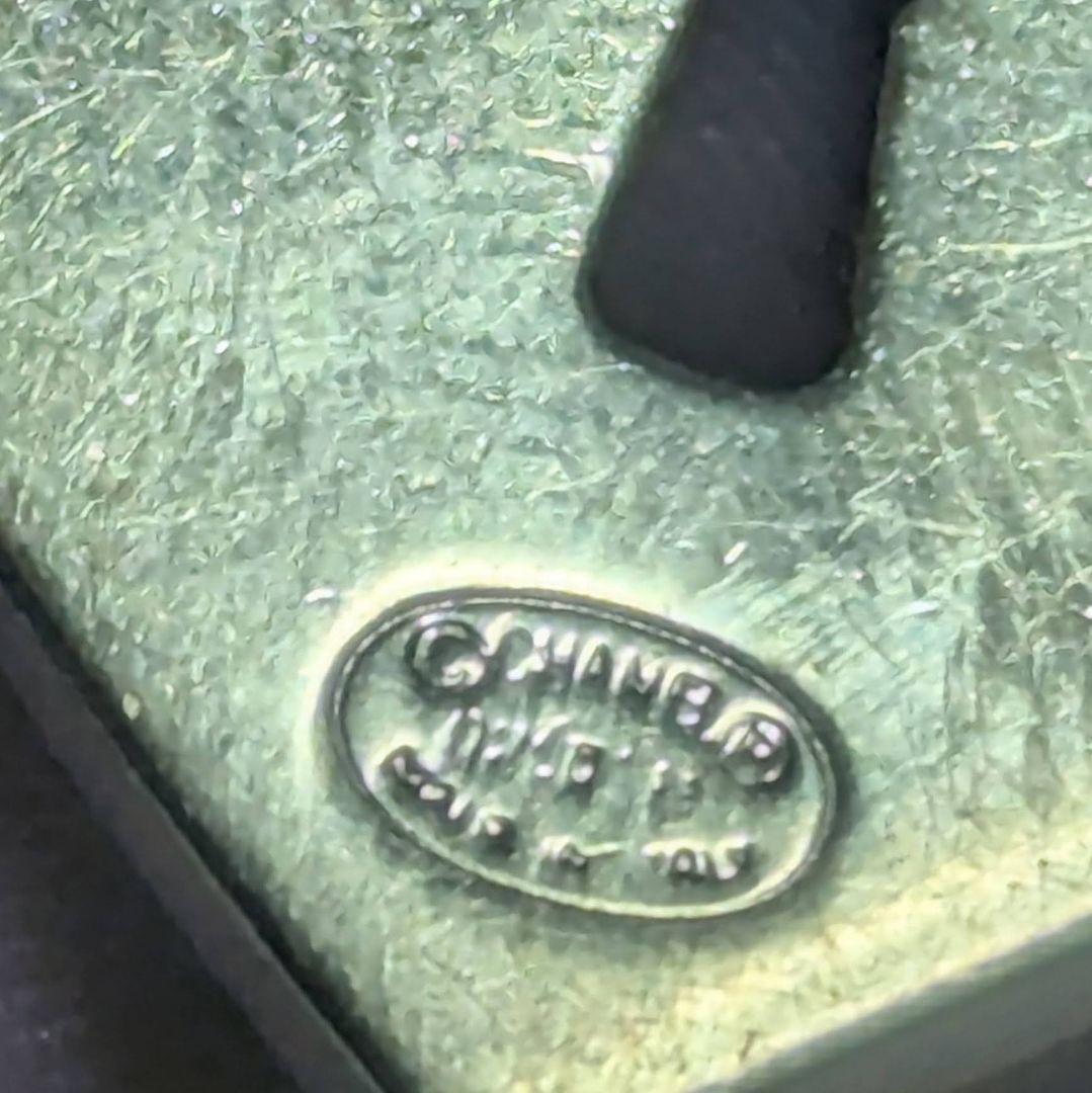 ★ CHANEL シャネル ブローチ ハートロック ココマーク 02P ゴールド