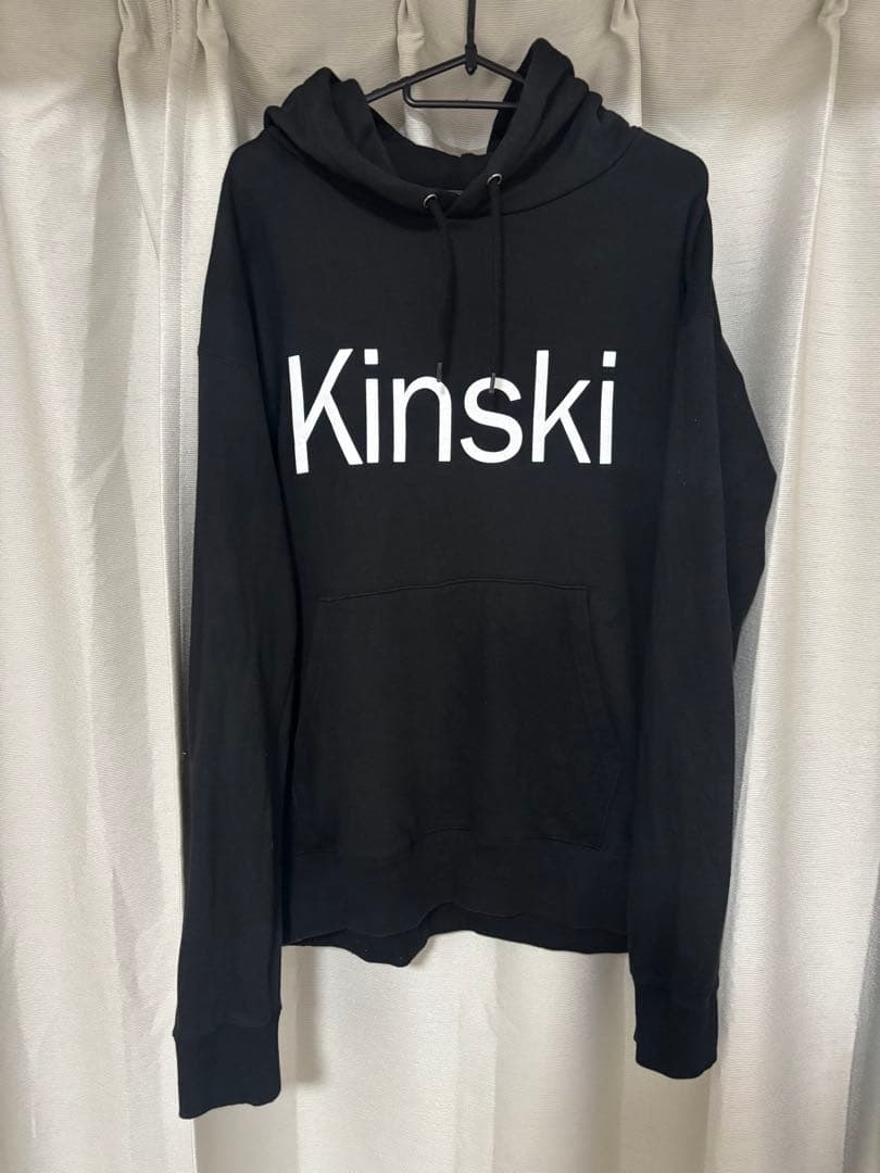 GDC Kinski ロゴプリント プルオーバーパーカー ブラック M タグ付き