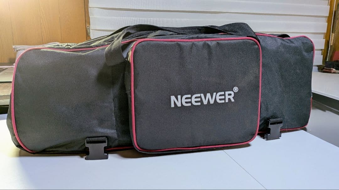 【業務用】SONY HXR-MC2000 バッグ・充電器付き 160倍ズーム