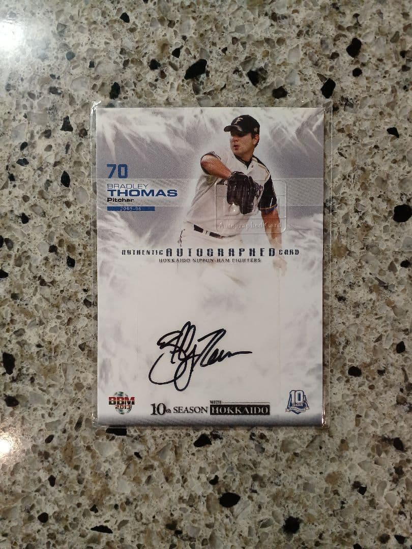 BBM 2013 日本ハム　ブラッド・トーマス　直筆サインカード　/105