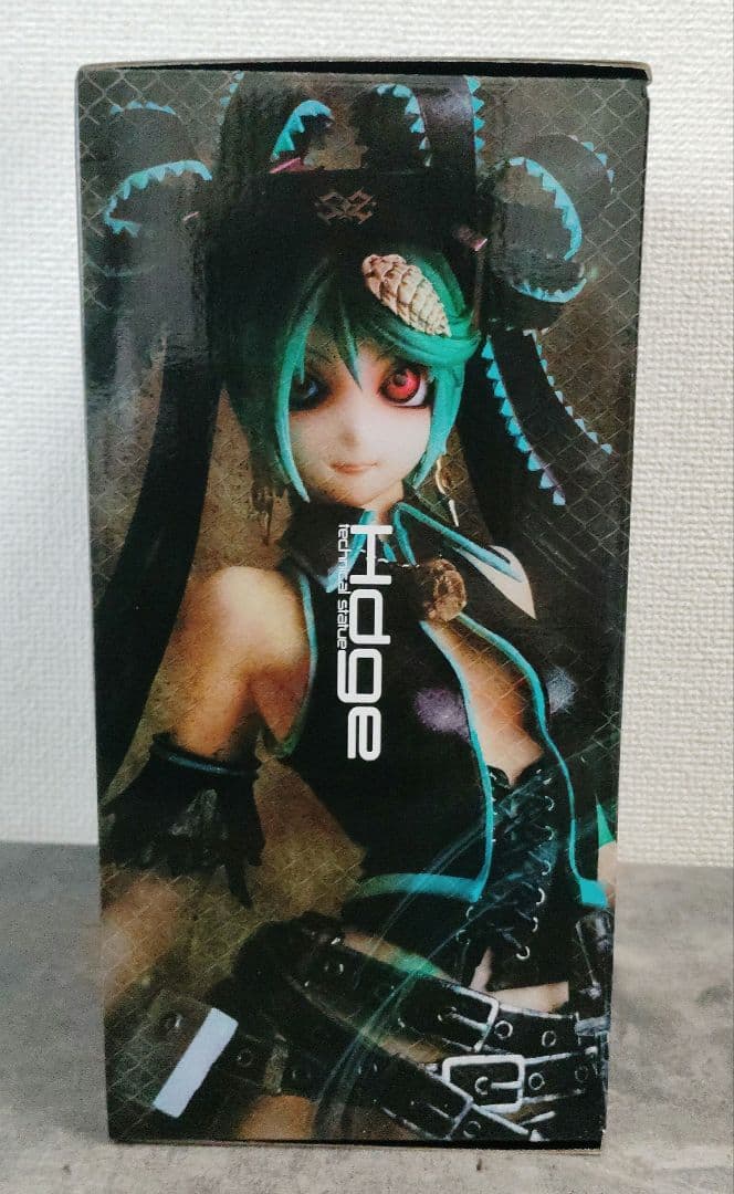 Hdge 骸音シーエ 囚人と紙飛行機Ver. フィギュア【未使用】【正規品】