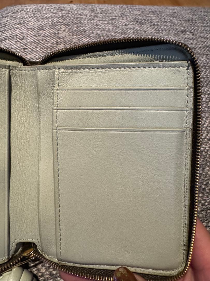 LOEWE ノットコンパクトジップウォレット 二つ折り財布 オリーブグリーン