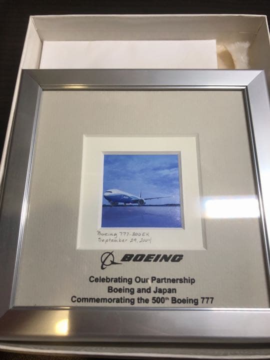 Boeing777-300er記念品＆絵葉書2枚