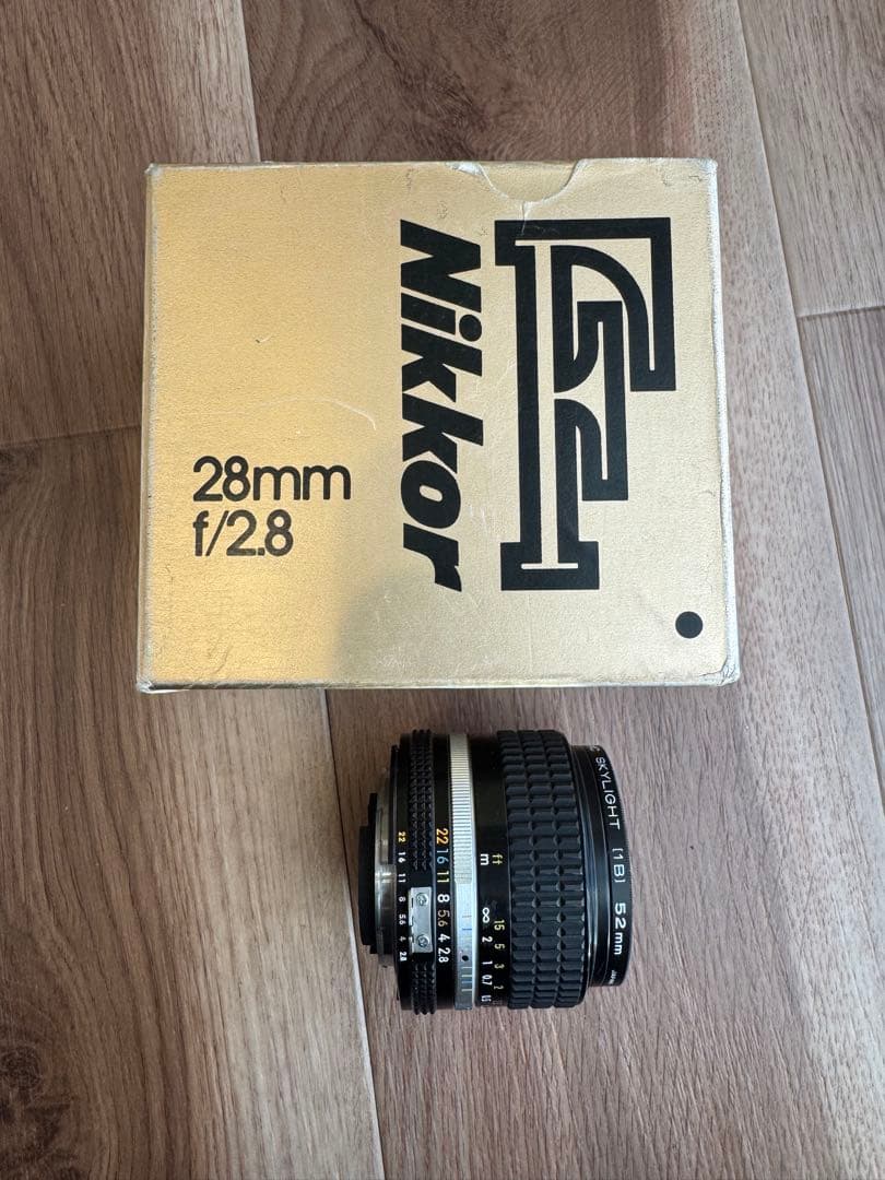 限定値下げ中Nikon F4 AF一眼レフ レンズ3本　フラッシュ　ストロボ