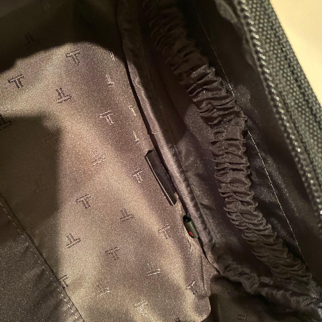 TUMI トラベルポーチ ブラック　新品未使用