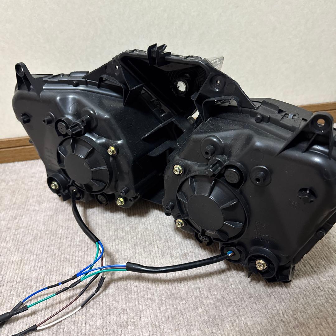 YZF-R25 ヘッドライトユニット