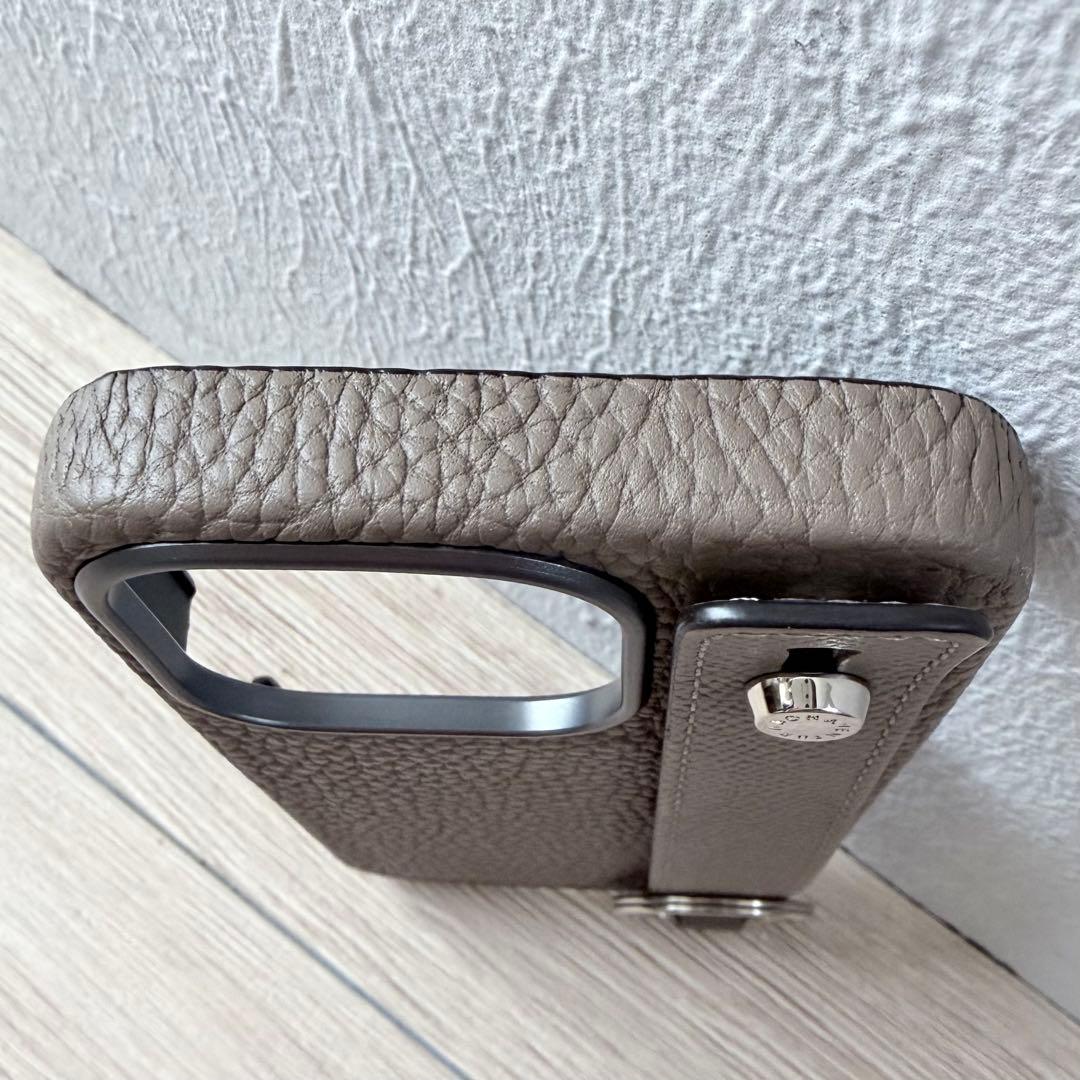 BONAVENTURA ボナベンチュラ iPhone15proケース＋ストラップ