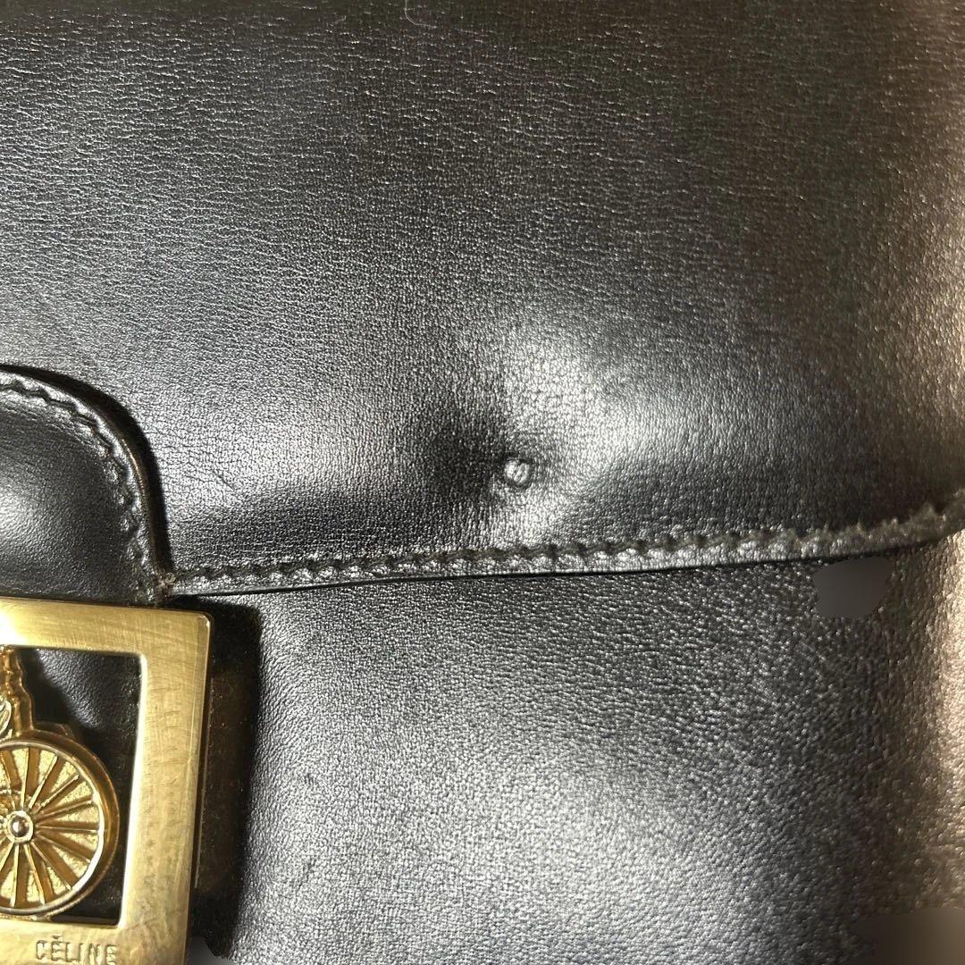 セリーヌ 馬車金具 ショルダーバッグ カーフレザー ブラック 黒色