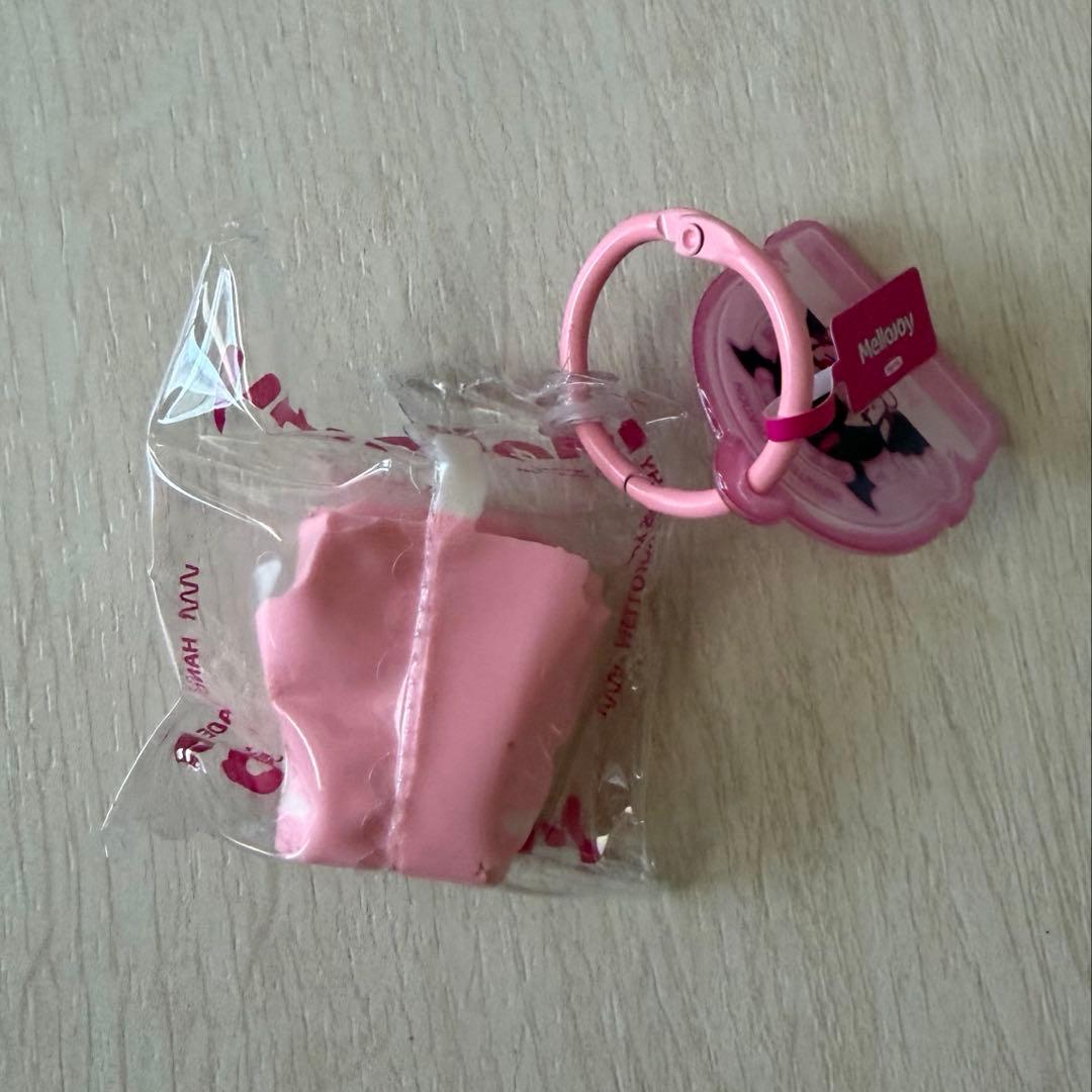 Mellojoy スクイーズ　ちびっこシリーズ　美味しすぎる苺タピオカミルクティ